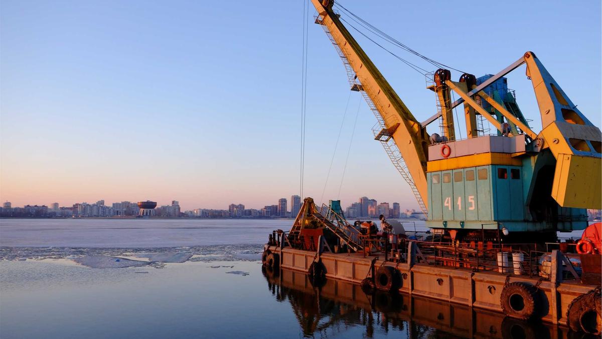 Cổ động viên HAGL tại Pleiku cổ vũ Công Phượng